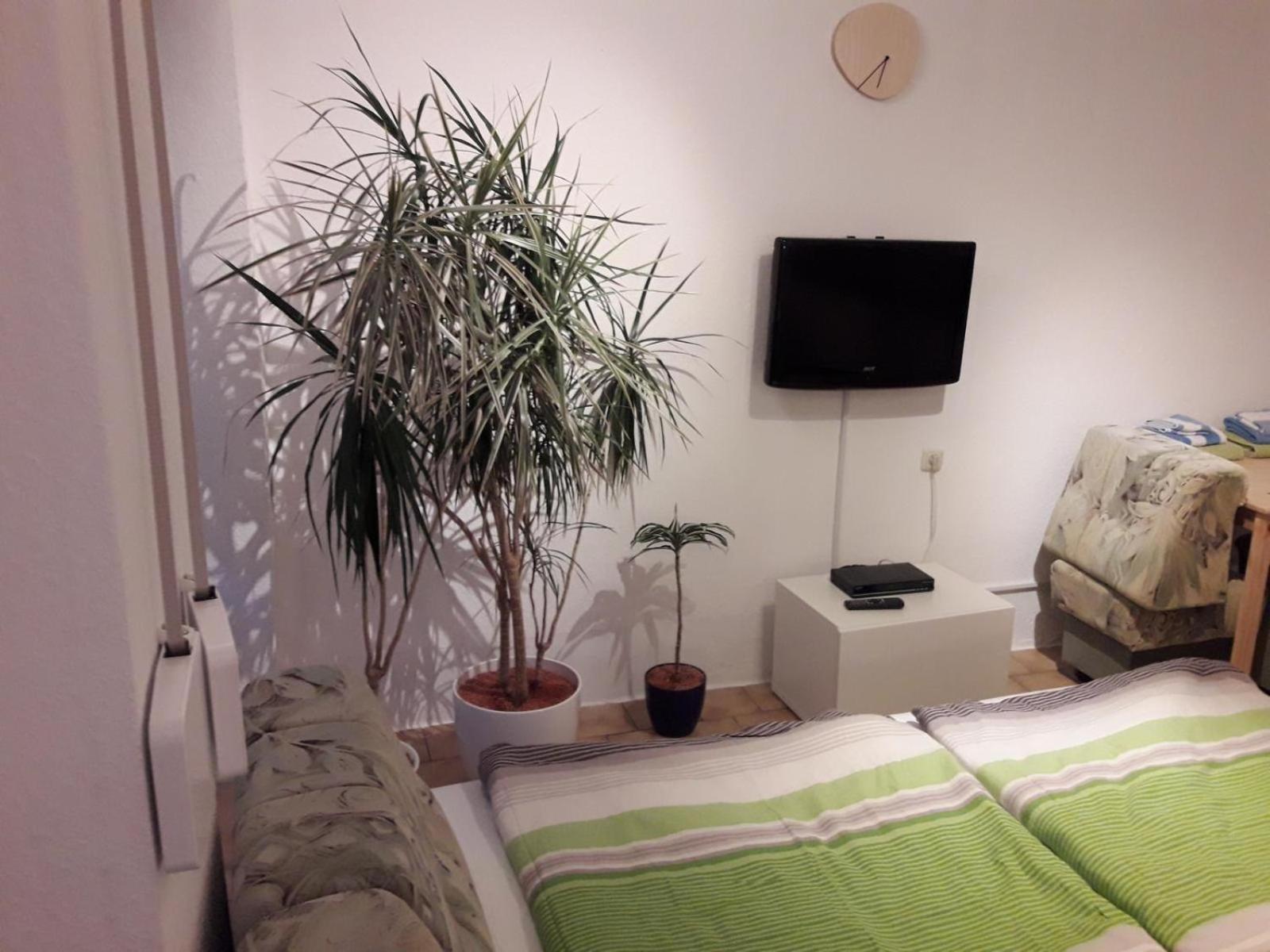 Kleine Ferienwohnung Am Stadtrand Von 莱比锡 外观 照片